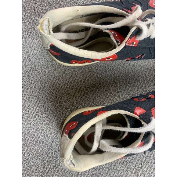 Converse Play Comme Des Garcons Sneakers Men 8 Black Heart Print Low Top Lace Up - Picture 5 of 8